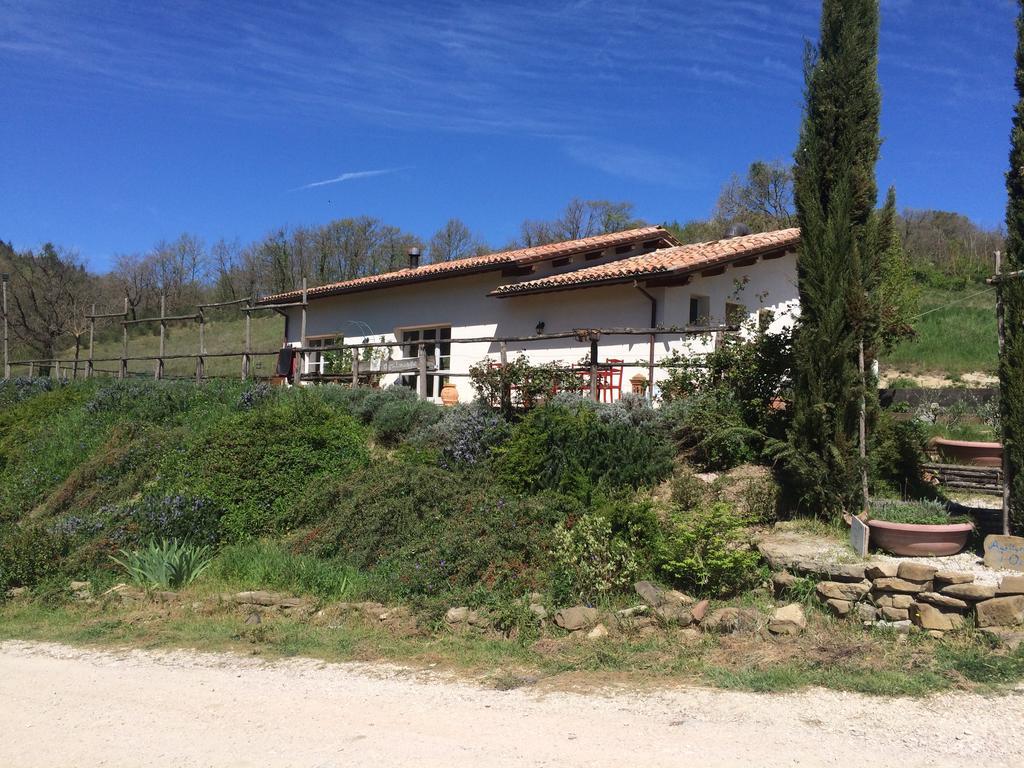 Agriturismo L'Oca Blu Hotel Gubbio Exterior photo